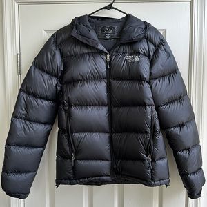Mountain Hardwear Men’s Down Puffer Jacket